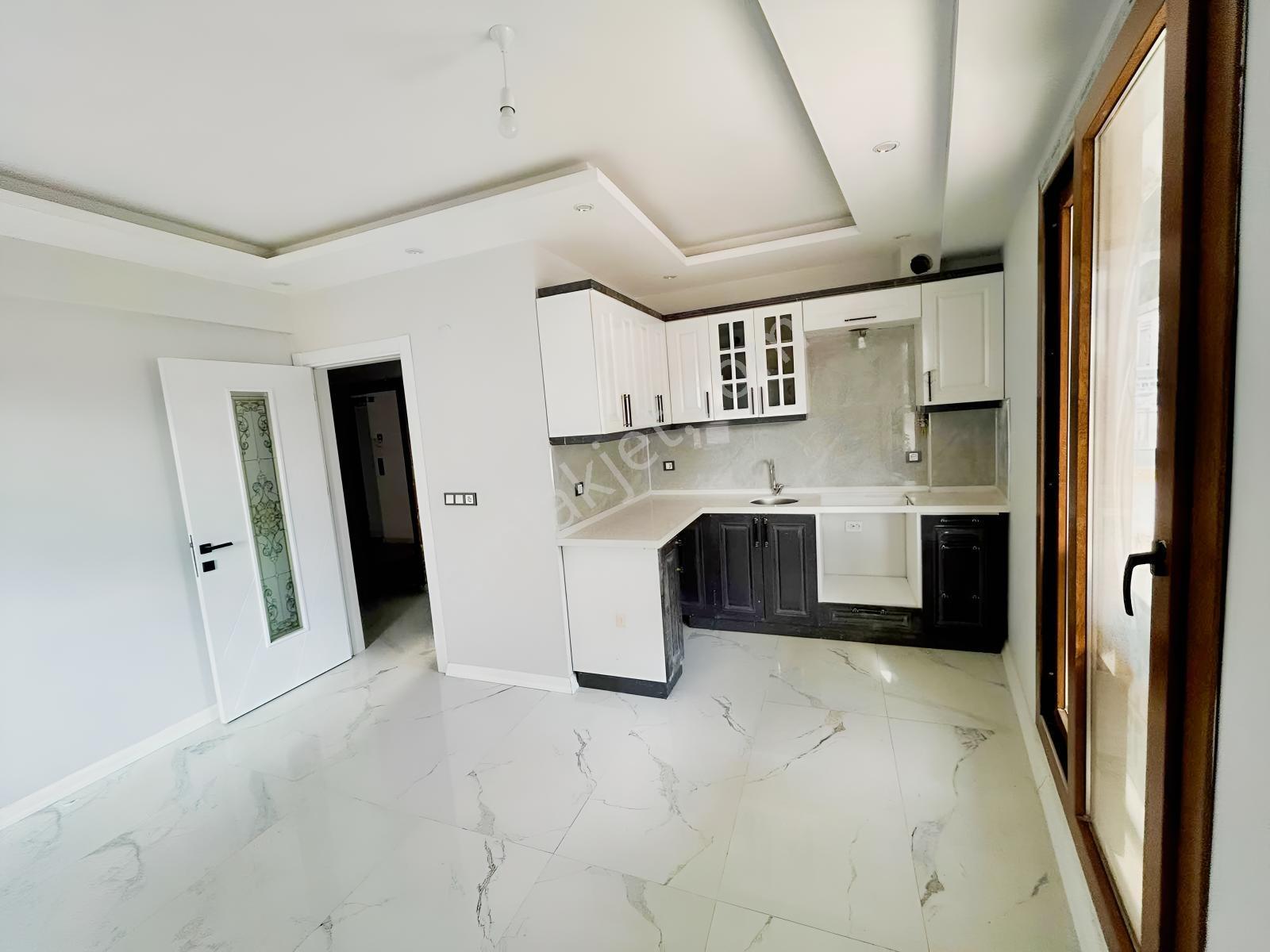 Emlak Center'dan Muradiye Mah Satılık 1+1 Sıfır Daire — fotoğraf 10