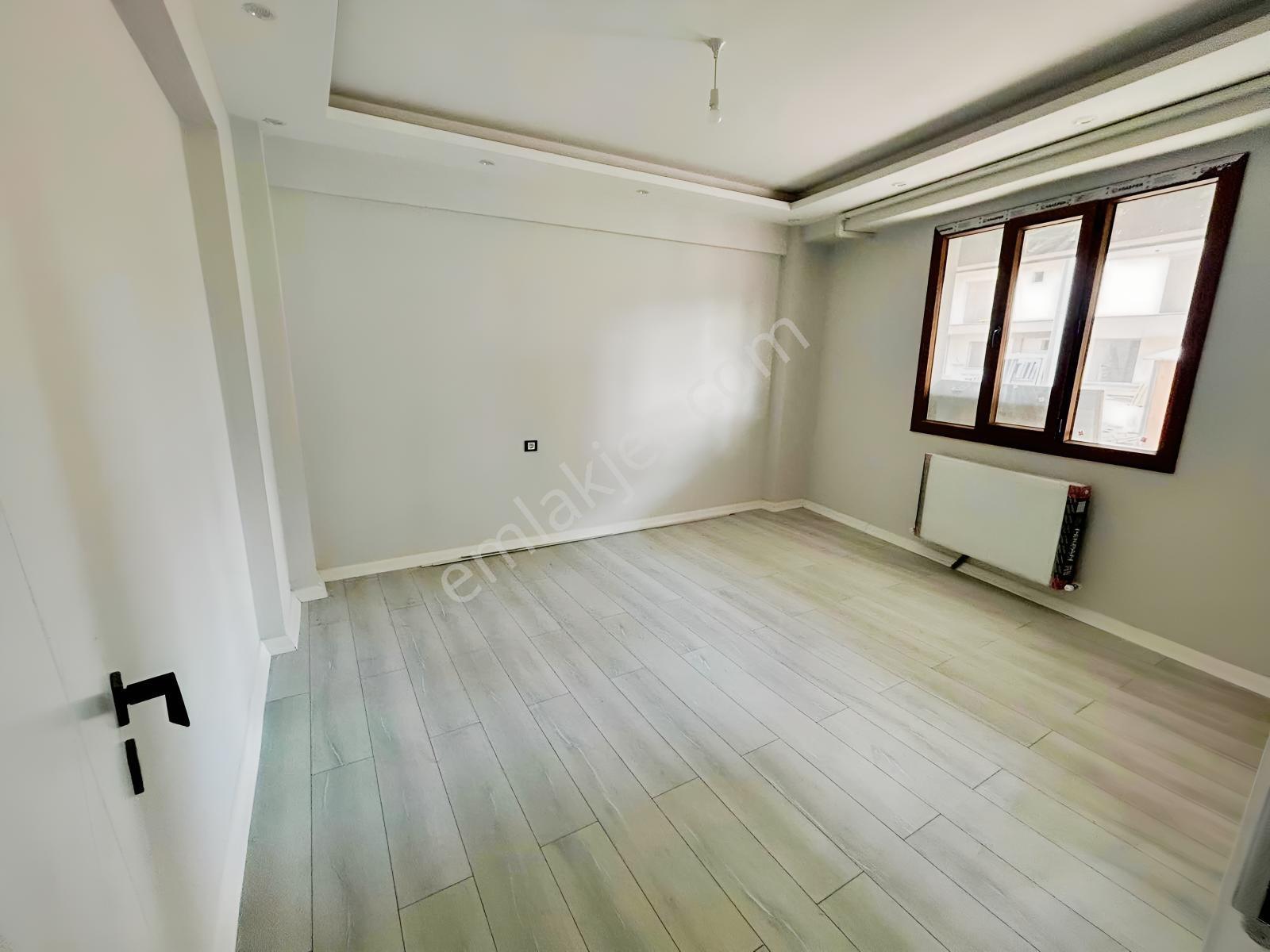 Emlak Center'dan Muradiye Mah Satılık 1+1 Sıfır Daire — fotoğraf 15