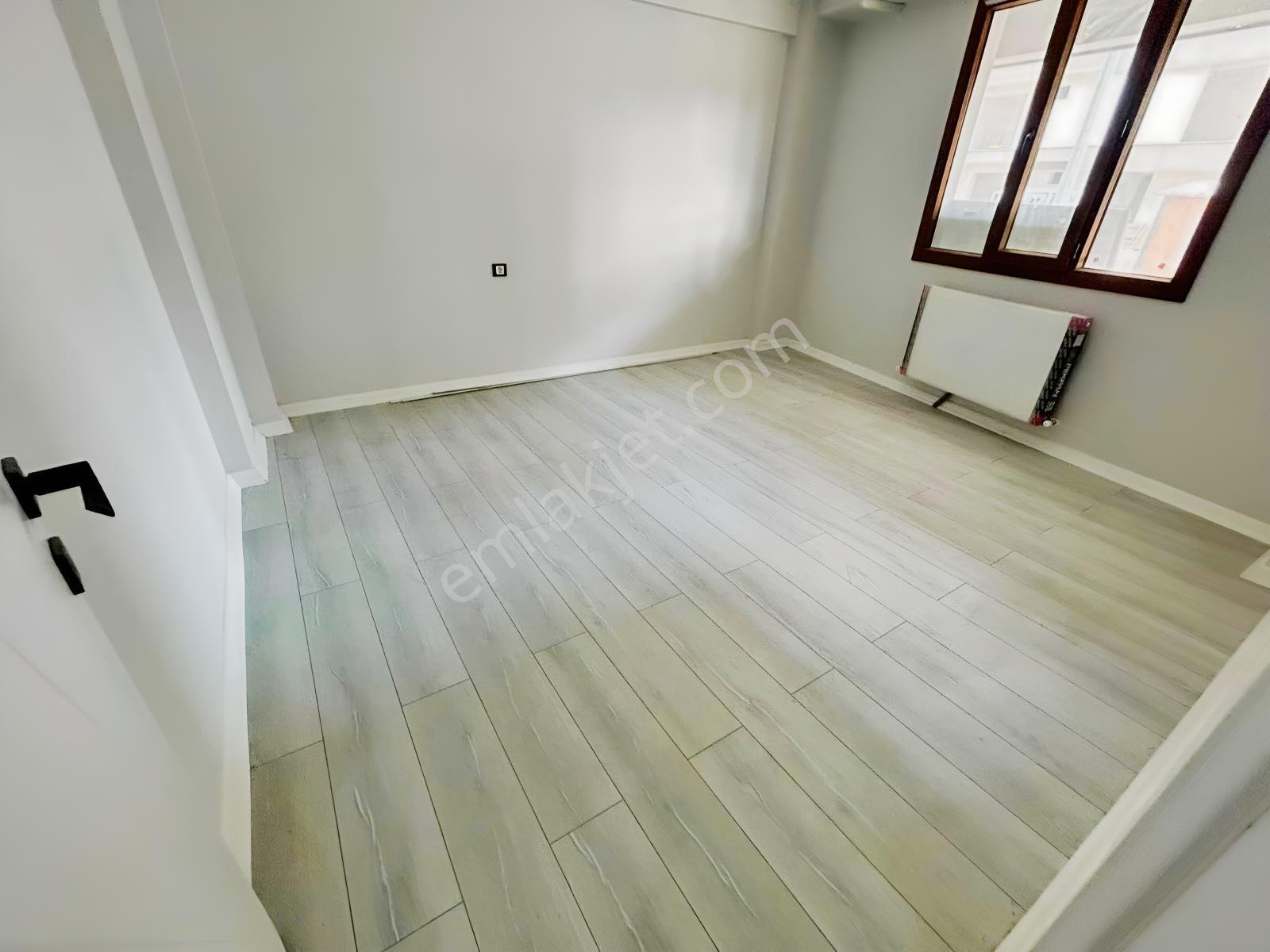 Emlak Center'dan Muradiye Mah Satılık 1+1 Sıfır Daire — fotoğraf 24