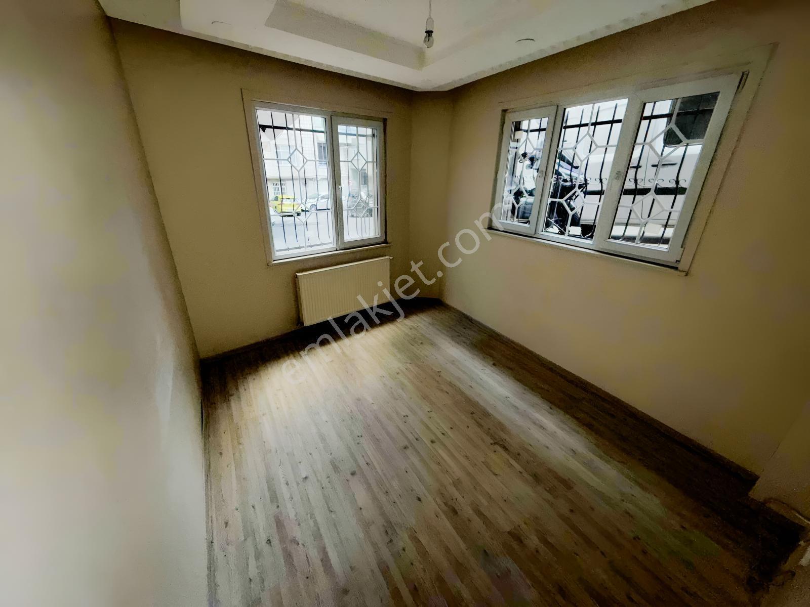 Esenler Tuna Mah 2+1 65m2 Bahçe Kat Krediye Uygun Satılık Daire