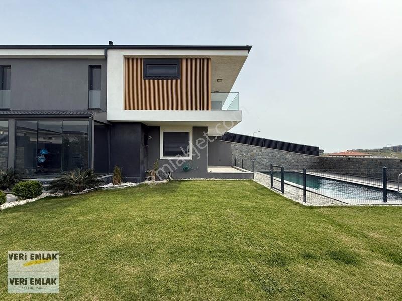 Veri'den Bahçeşehir'de Havuzlu, Köşe Konum 5+1 Satılık Villa! — fotoğraf 13
