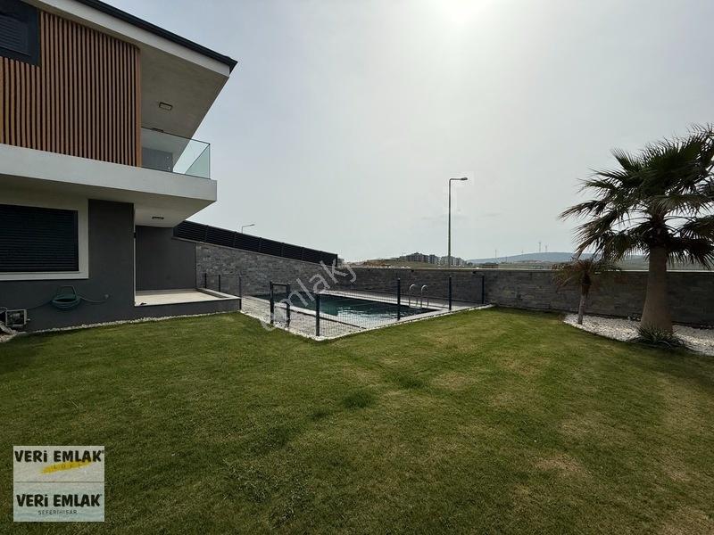 Veri'den Bahçeşehir'de Havuzlu, Köşe Konum 5+1 Satılık Villa! — fotoğraf 14