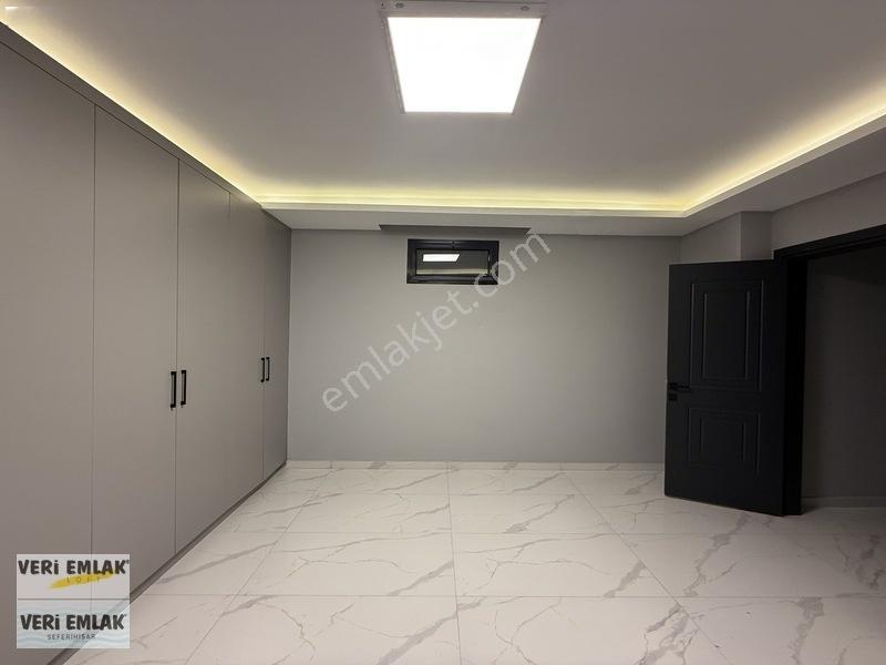 Veri'den Bahçeşehir'de Havuzlu, Köşe Konum 5+1 Satılık Villa! — fotoğraf 30