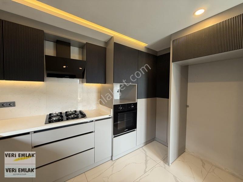Veri'den Bahçeşehir'de Havuzlu, Köşe Konum 5+1 Satılık Villa! — fotoğraf 32