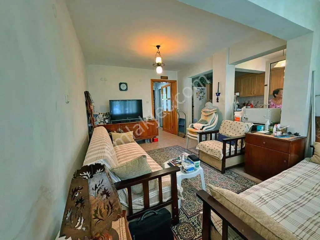 Yetkisi Uytundan Burhaniyede Denize 200 Metre Eşyalı 2+1 Villa — fotoğraf 6