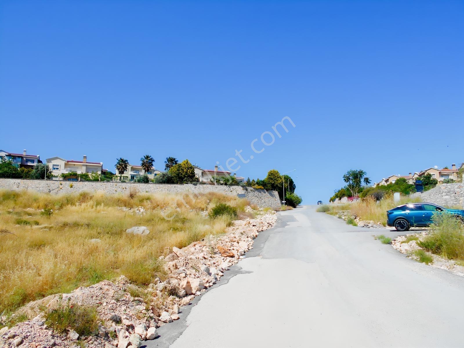Göl Yamacında 500 M2 Arsa — fotoğraf 4