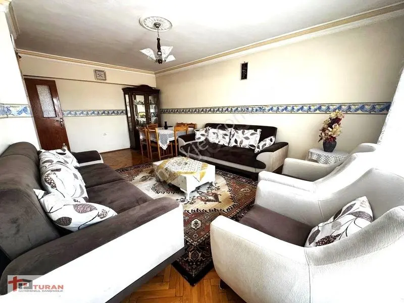 Özlem Caddesi'nde 5+1 Kapalı Teraslı Fırsat Dubleks Daire ** — fotoğraf 4