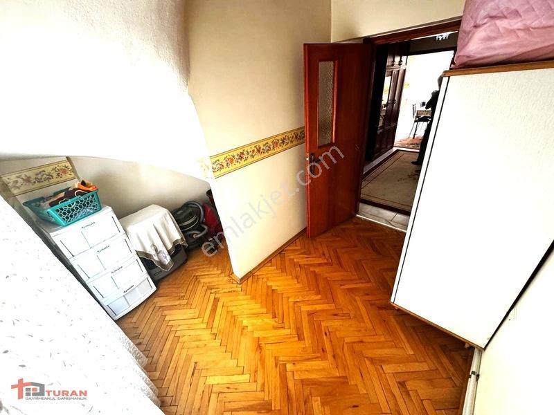 Özlem Caddesi'nde 5+1 Kapalı Teraslı Fırsat Dubleks Daire ** — fotoğraf 21