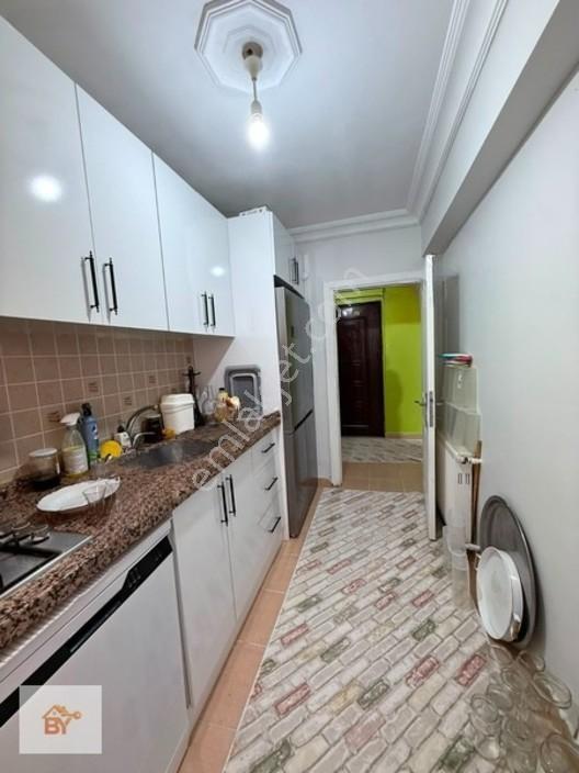 Küçükçekmece Gültepe Mah Satılık 2+1 85m2 Giriş Daire — fotoğraf 6