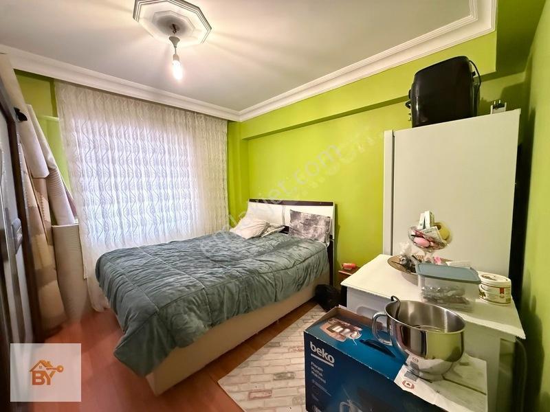 Küçükçekmece Gültepe Mah Satılık 2+1 85m2 Giriş Daire — fotoğraf 7