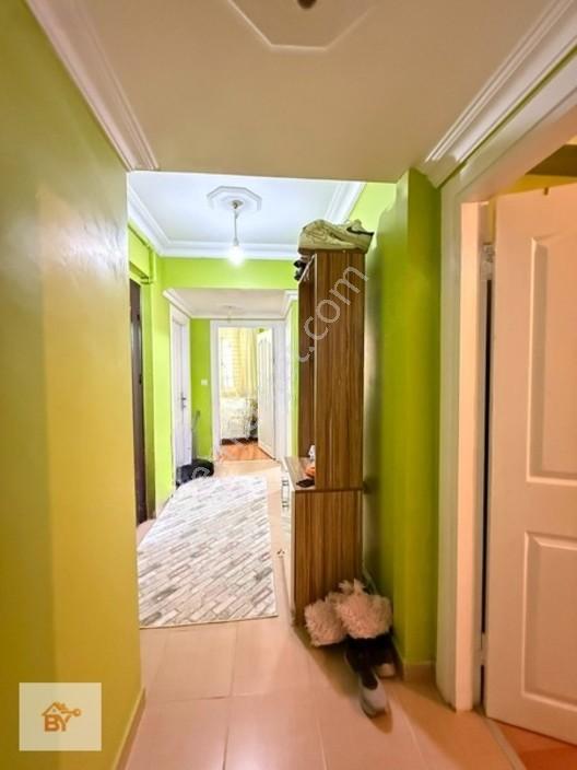 Küçükçekmece Gültepe Mah Satılık 2+1 85m2 Giriş Daire — fotoğraf 17