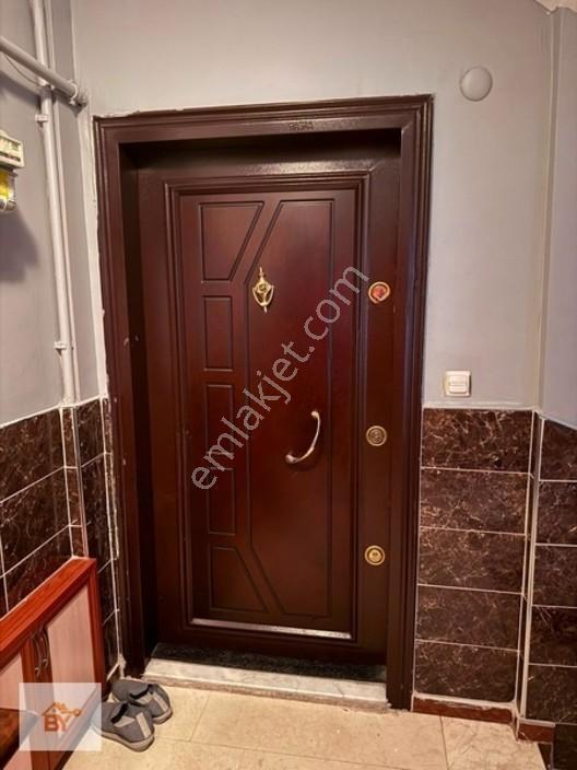 Küçükçekmece Gültepe Mah Satılık 2+1 85m2 Giriş Daire — fotoğraf 18