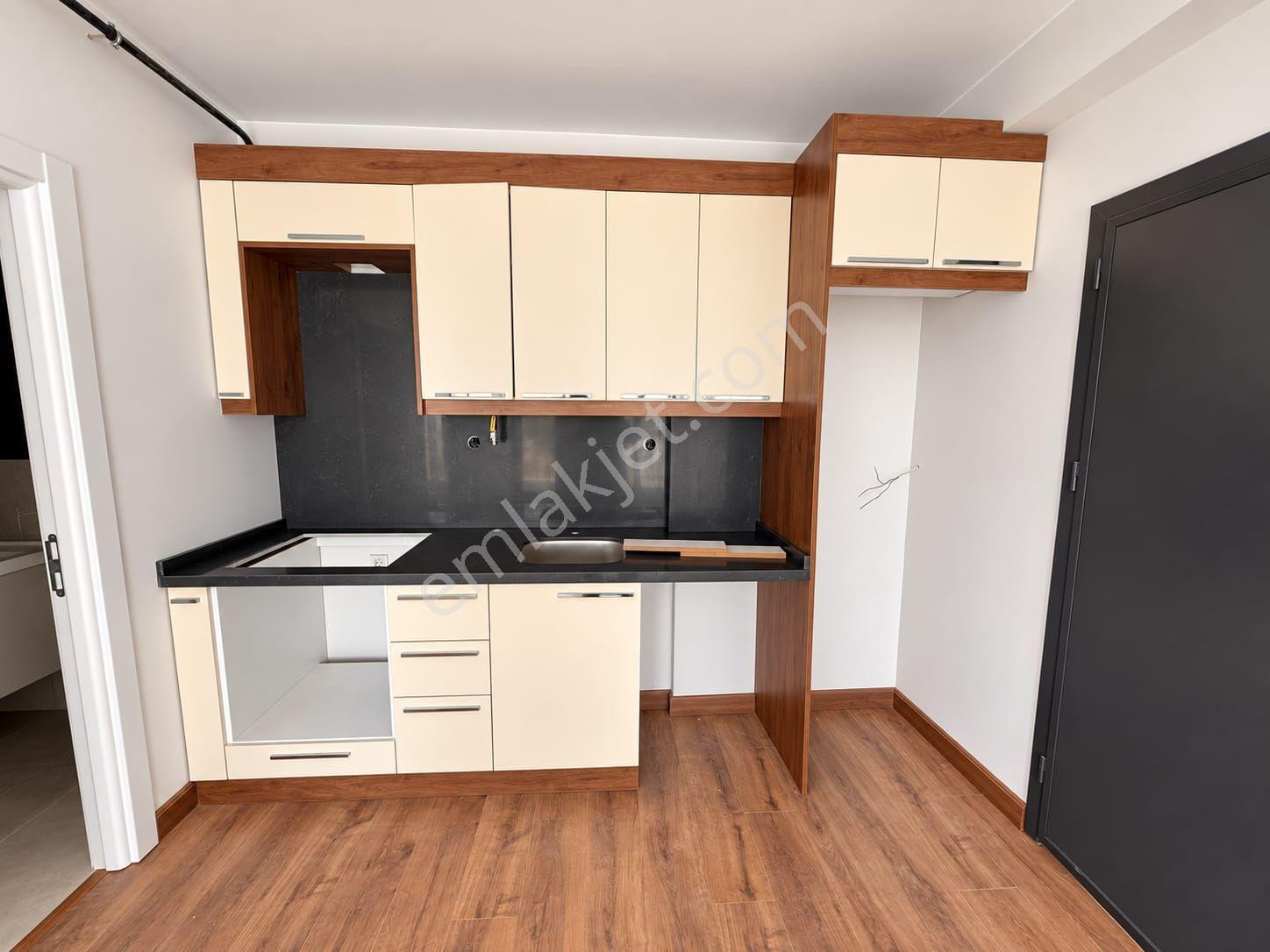 Delux'den Atatürk Mah.'nin Merkezinde Prestijli Projede Lux 1+1 Daire — fotoğraf 7
