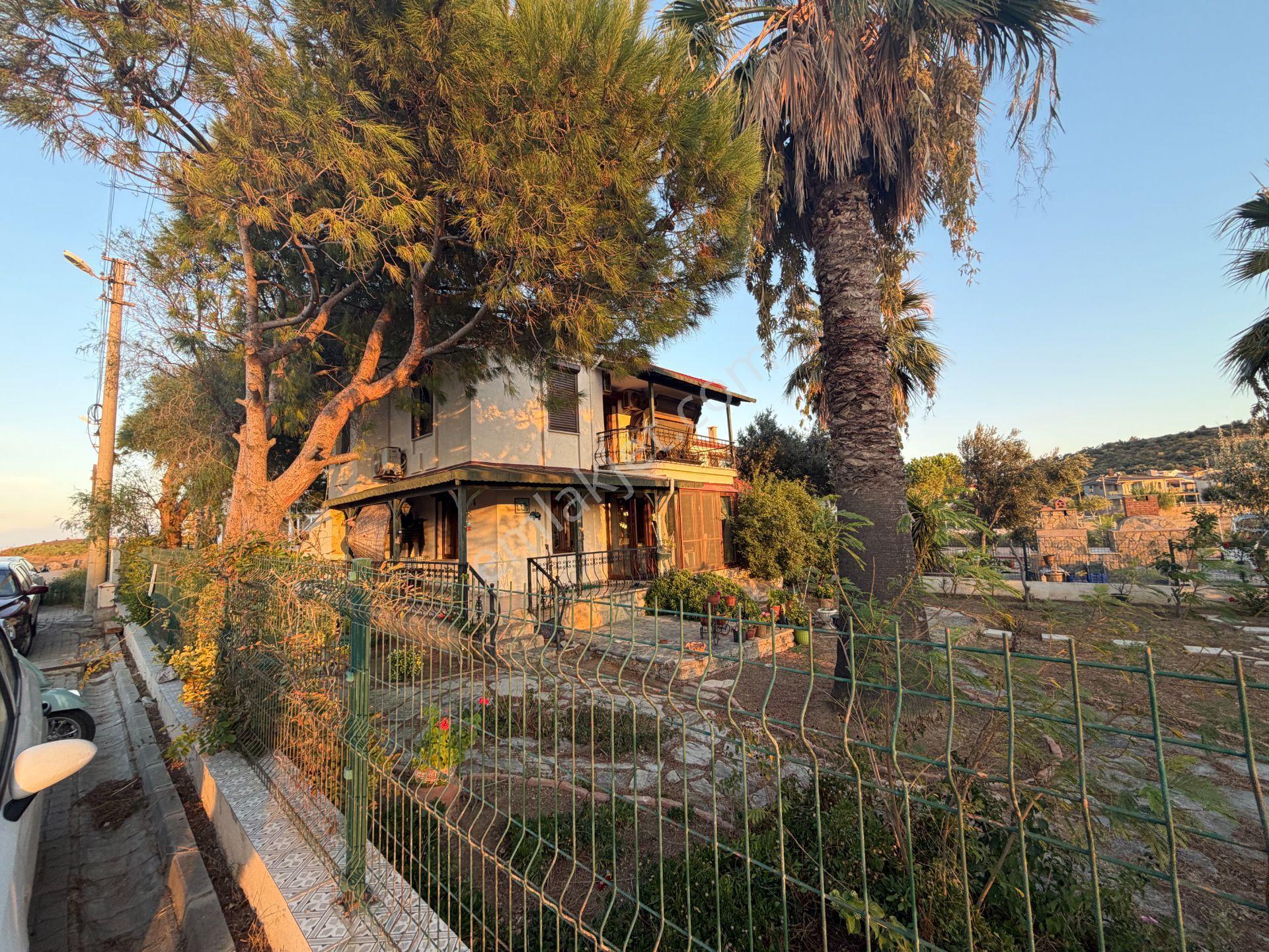 Ayvalık Cunda Da Satılık Villa.denize Sıfır. — fotoğraf 10