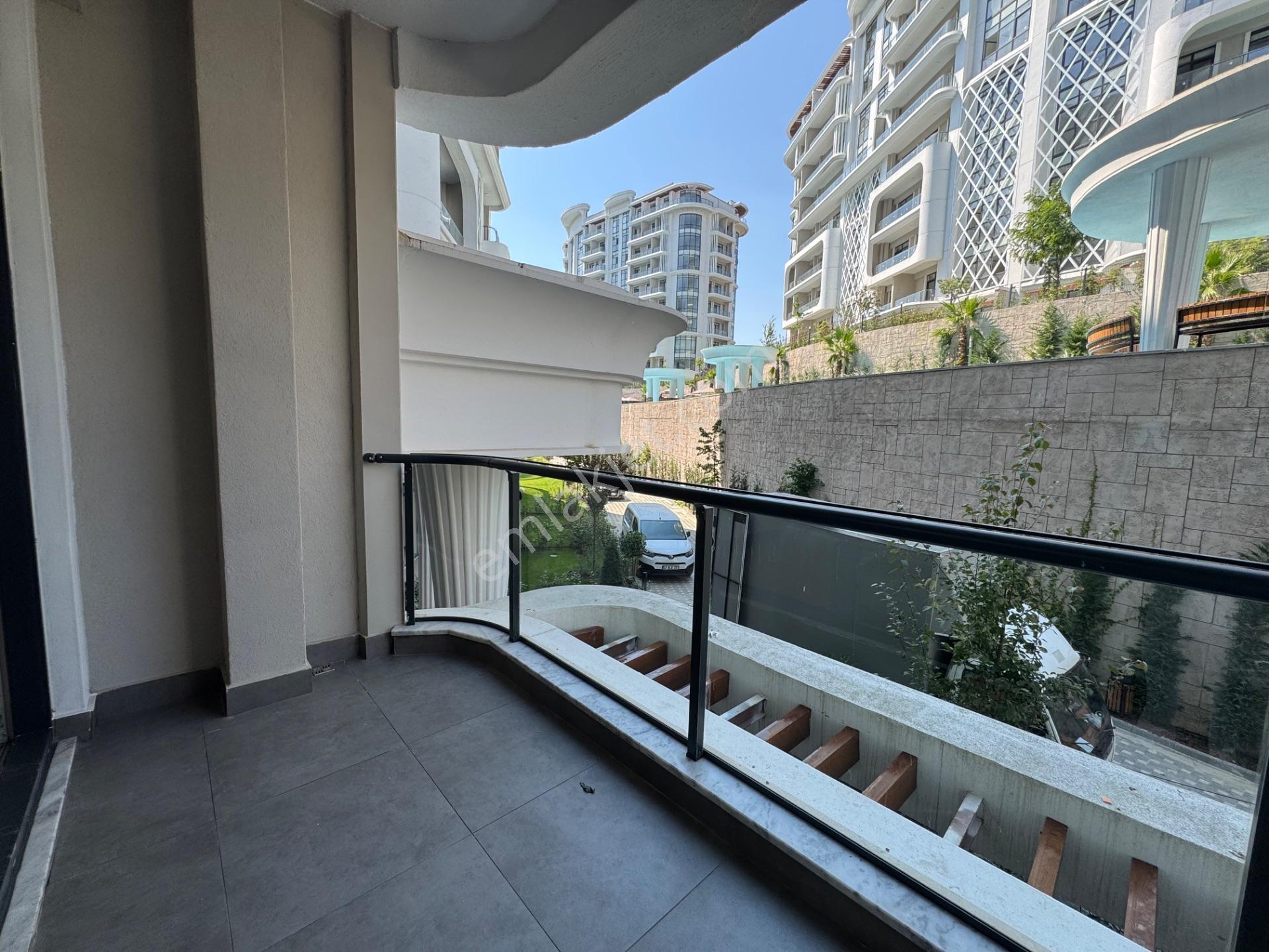 Zeray Dora Hıll / İzmit Çayırköy / 1+1 / Özel Saunalı Daire — fotoğraf 33