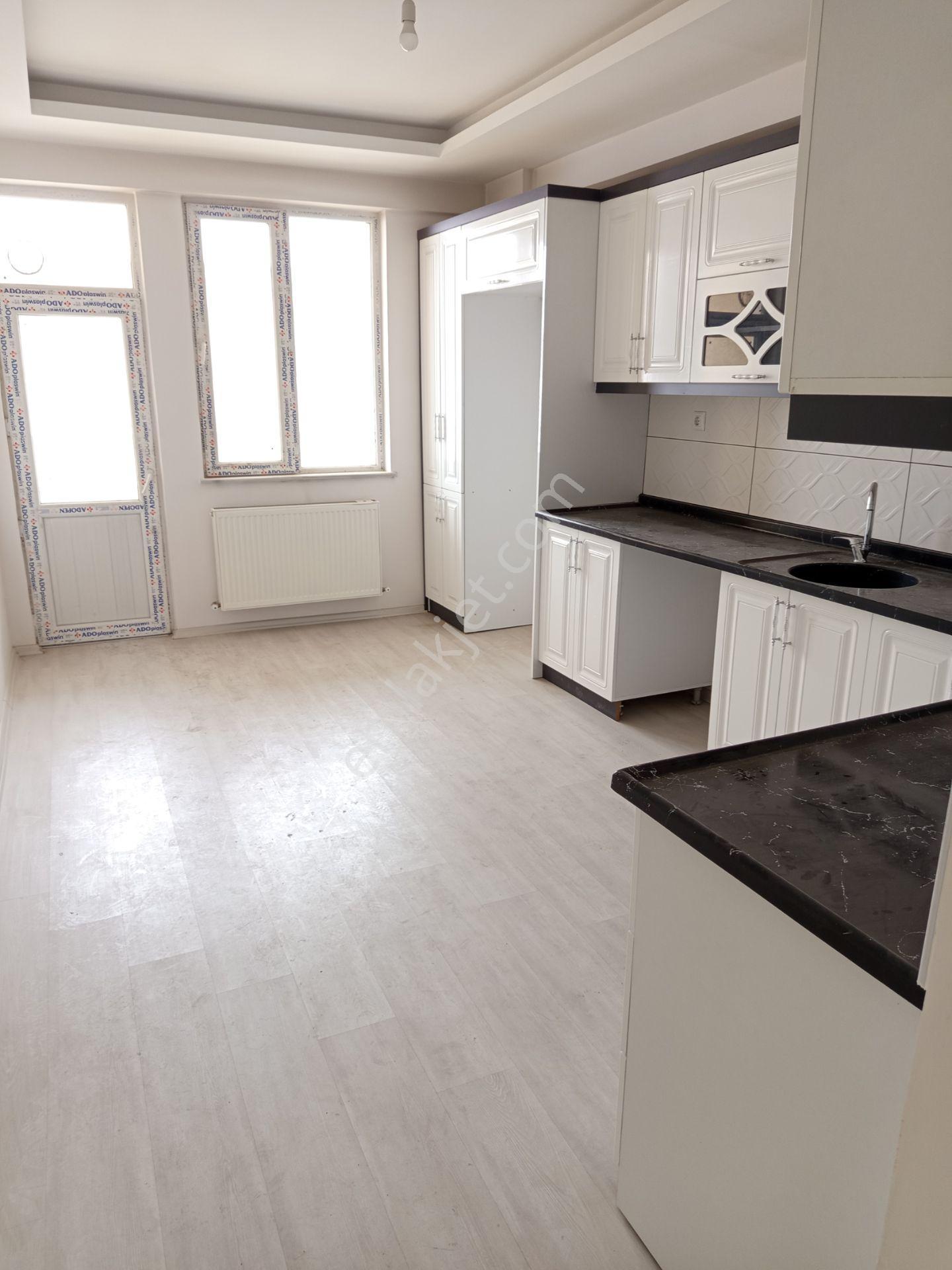 Şükrüpaşa Da Çaykur Bölgesinde Satılık 3+1 Sıfır Lüks Daire — fotoğraf 14
