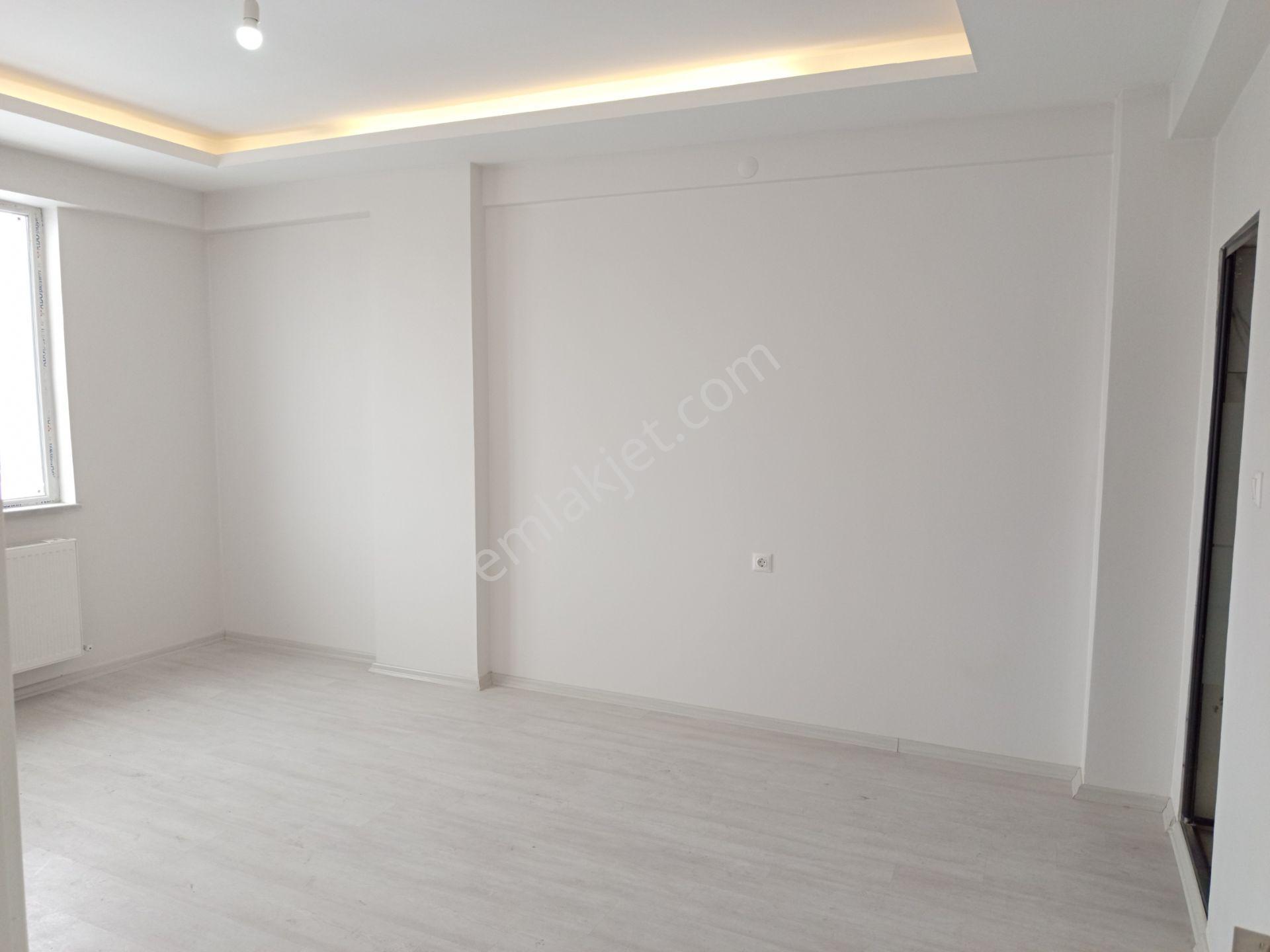 Şükrüpaşa Da Çaykur Bölgesinde Satılık 3+1 Sıfır Lüks Daire — fotoğraf 15