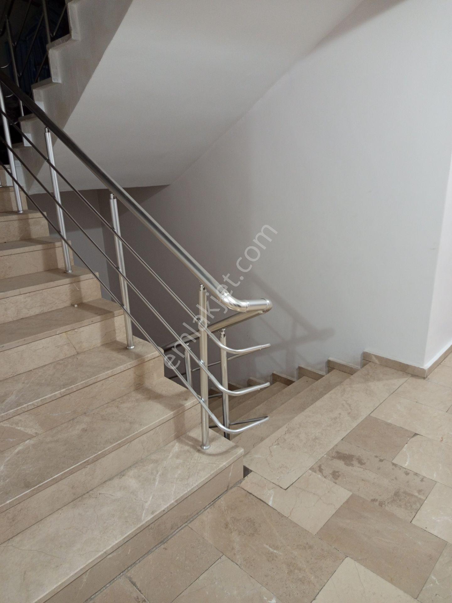 Şükrüpaşa Da Çaykur Bölgesinde Satılık 3+1 Sıfır Lüks Daire — fotoğraf 33