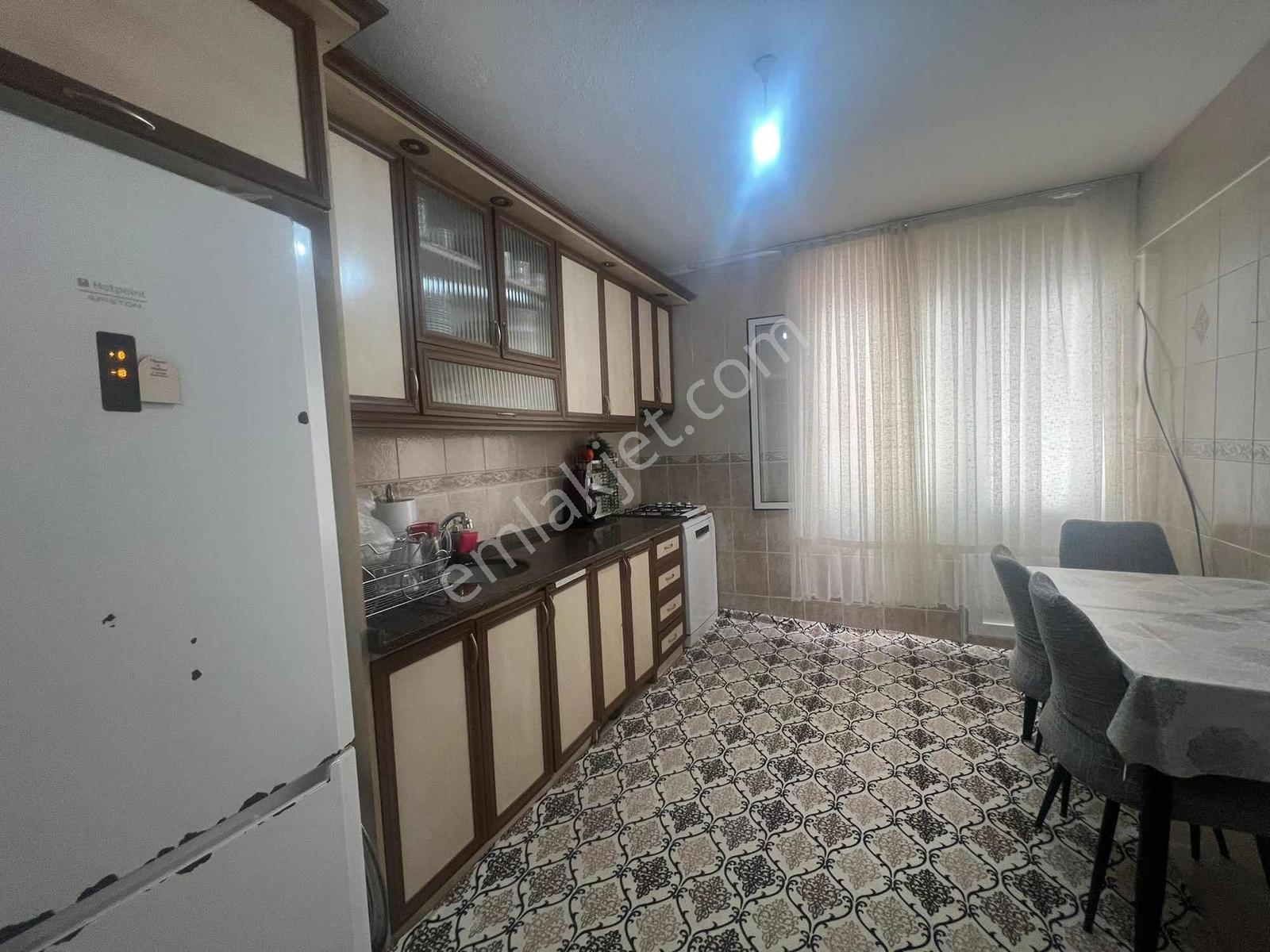 Pasifikten Karabağlar Bozyakada Satılık 5 Katlı Bina — fotoğraf 10