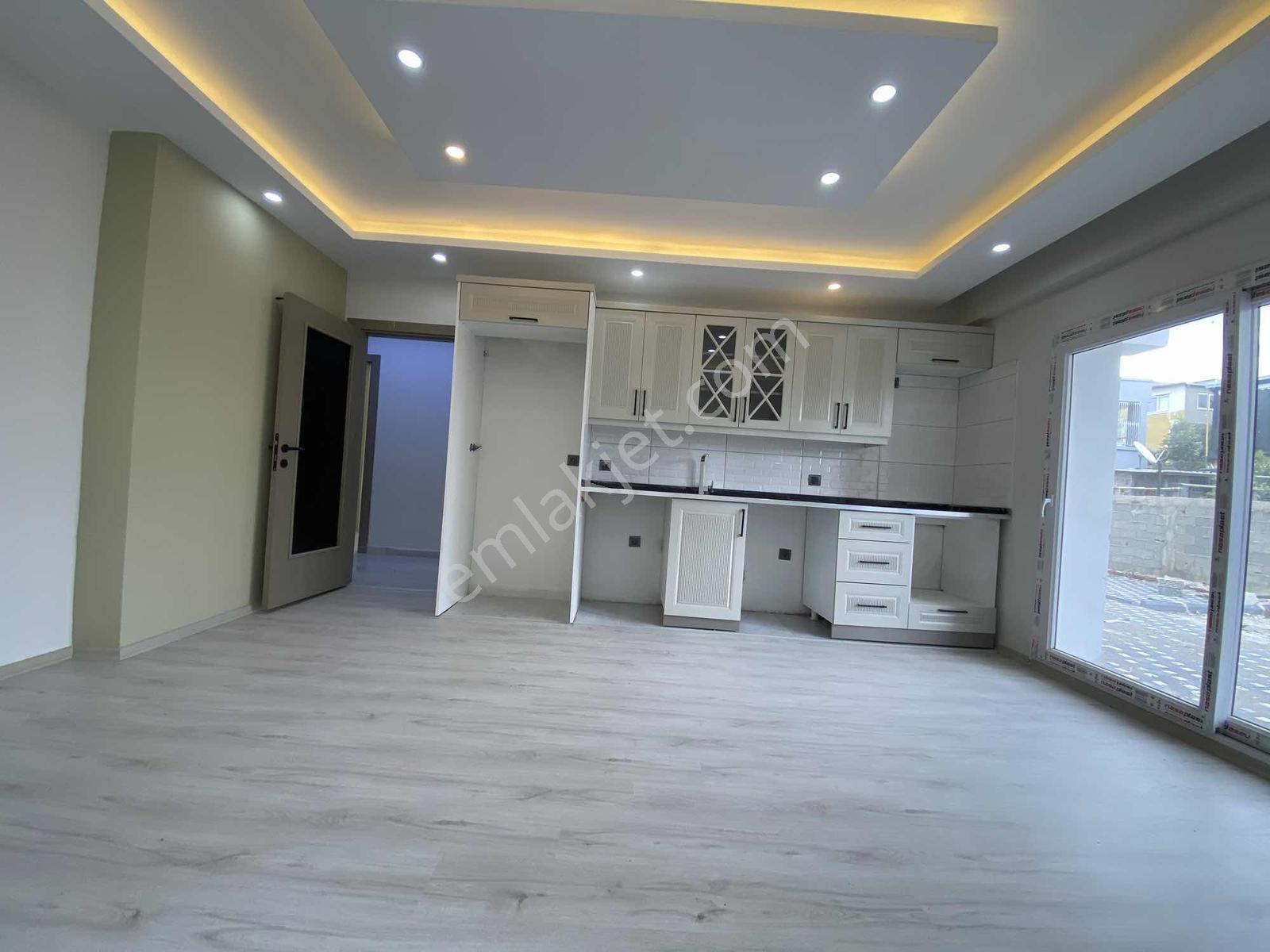 Yılmaz'dan İncirlik Yenımahalle'de Satılık 2+1 Gırış Kat E5yakın — fotoğraf 3