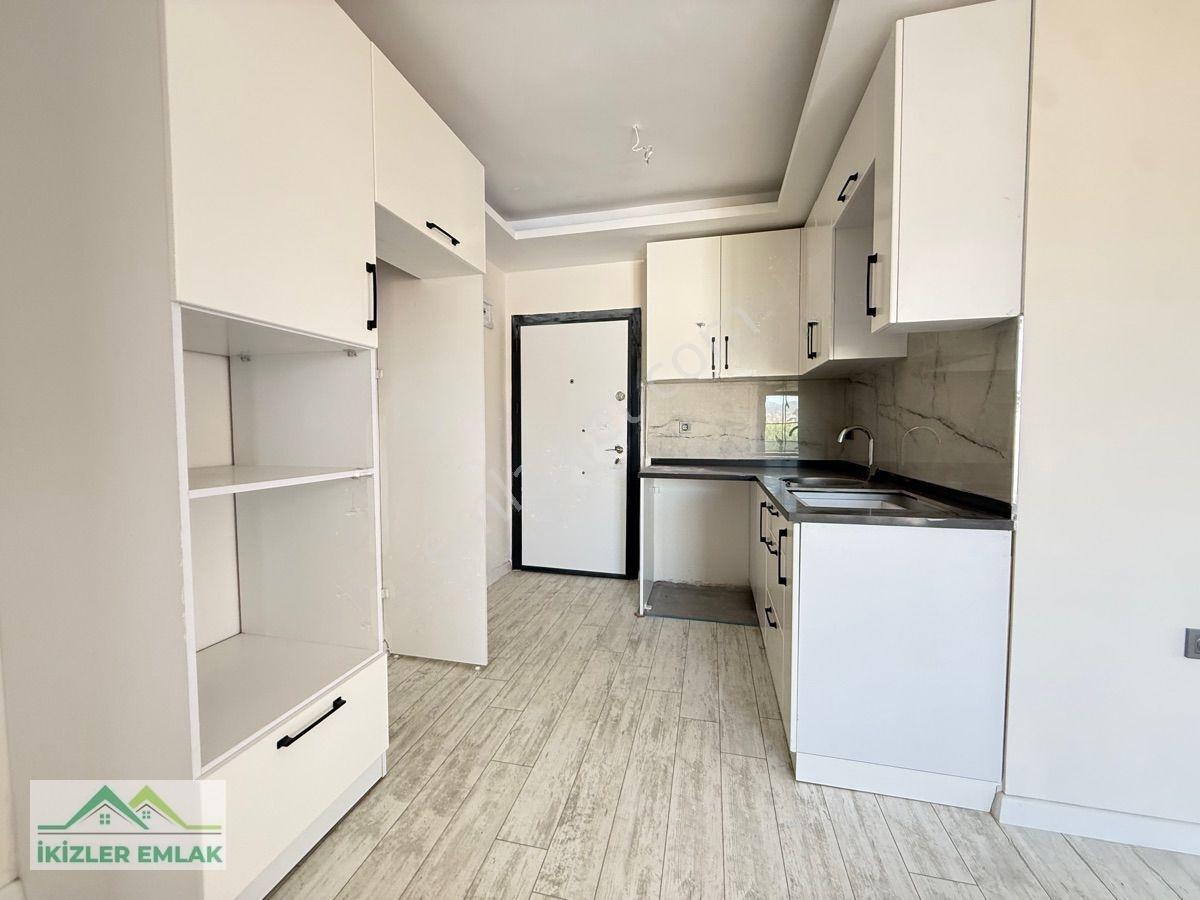 Seferihisar Doğanbey’de Satılık 1 + 1 Deniz Tarafında Satılık Daire — fotoğraf 7