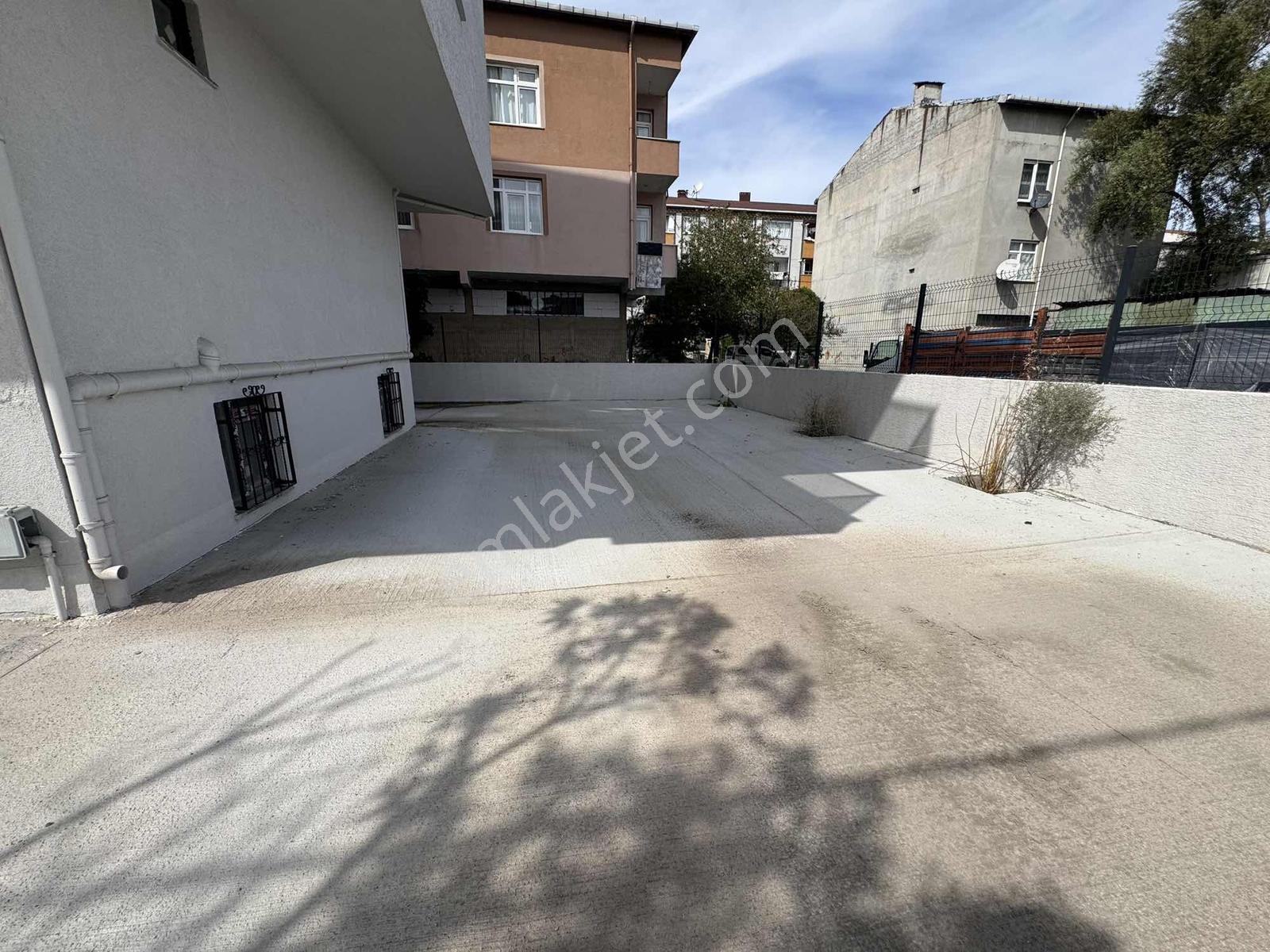 Sancaktepe Atatürk Mahallesinde Açık Otoparklı Olan 2+1 Daire — fotoğraf 7