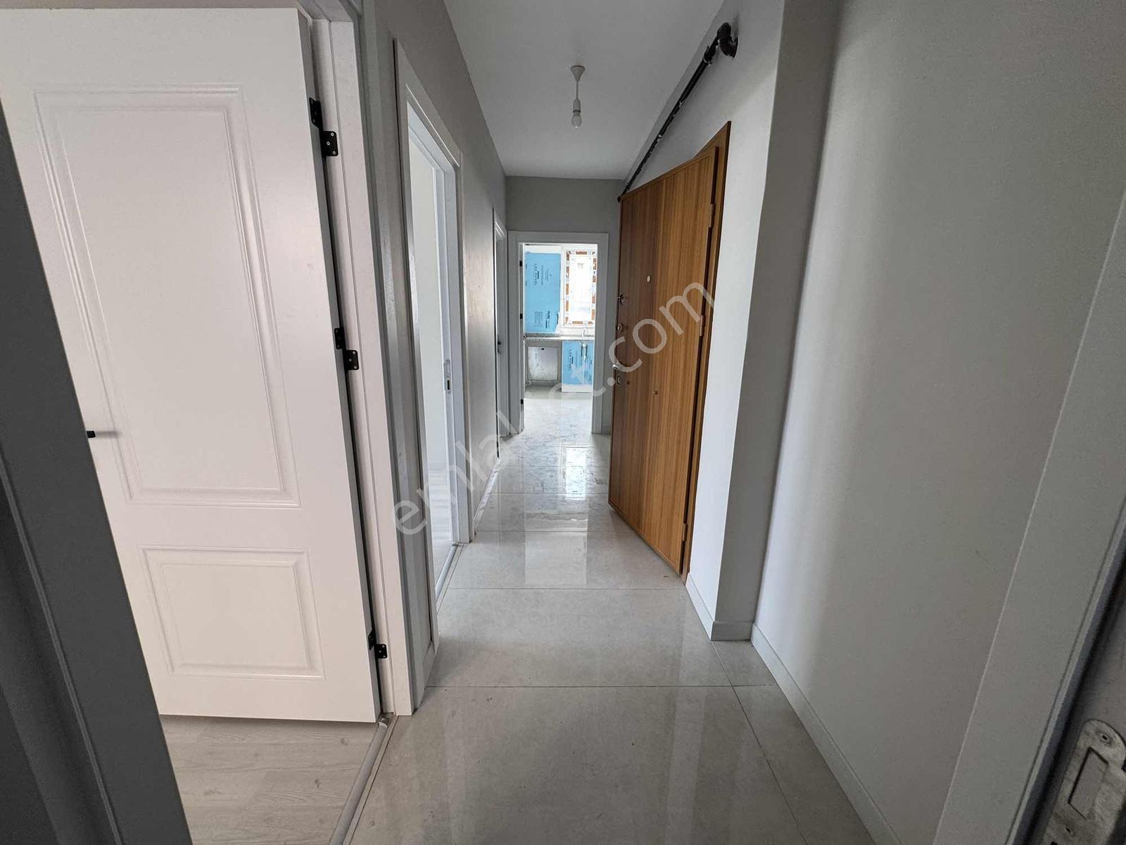 Sancaktepe Atatürk Mahallesinde Açık Otoparklı Olan 2+1 Daire — fotoğraf 8