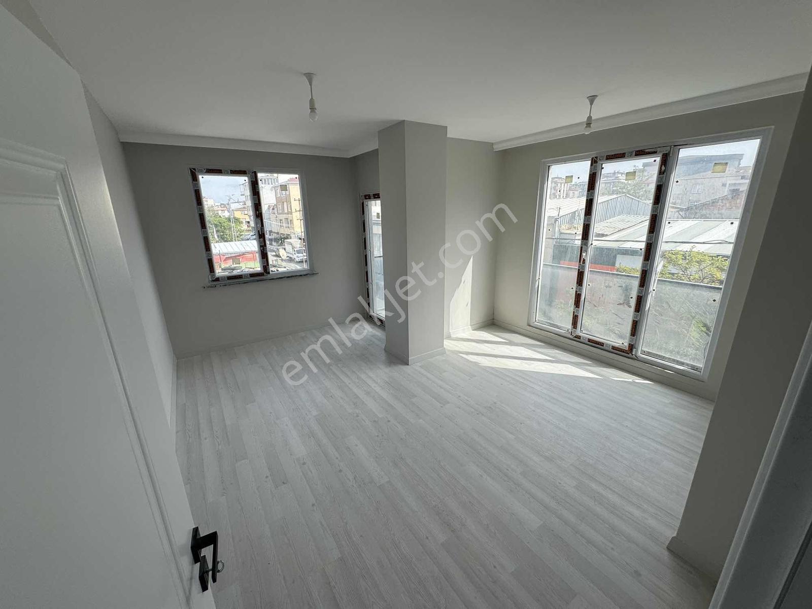 Sancaktepe Atatürk Mahallesinde Açık Otoparklı Olan 2+1 Daire — fotoğraf 19