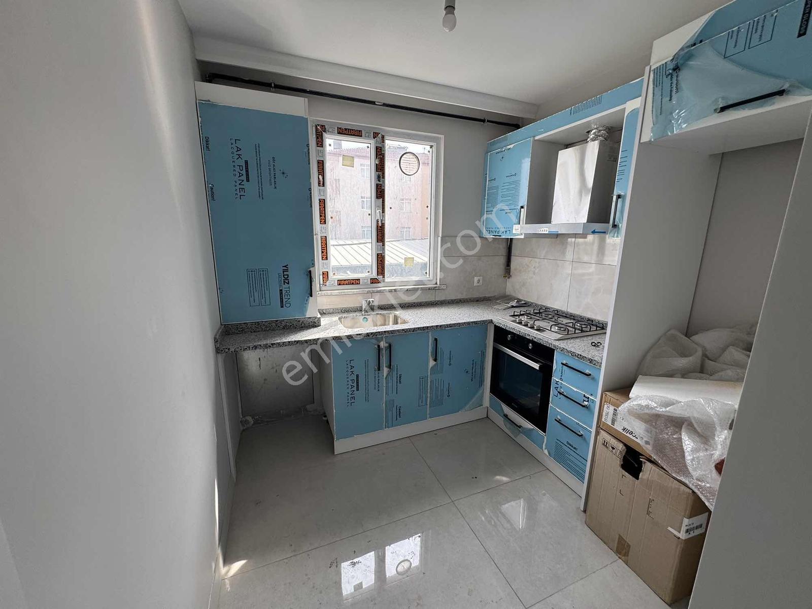 Sancaktepe Atatürk Mahallesinde Açık Otoparklı Olan 2+1 Daire — fotoğraf 24
