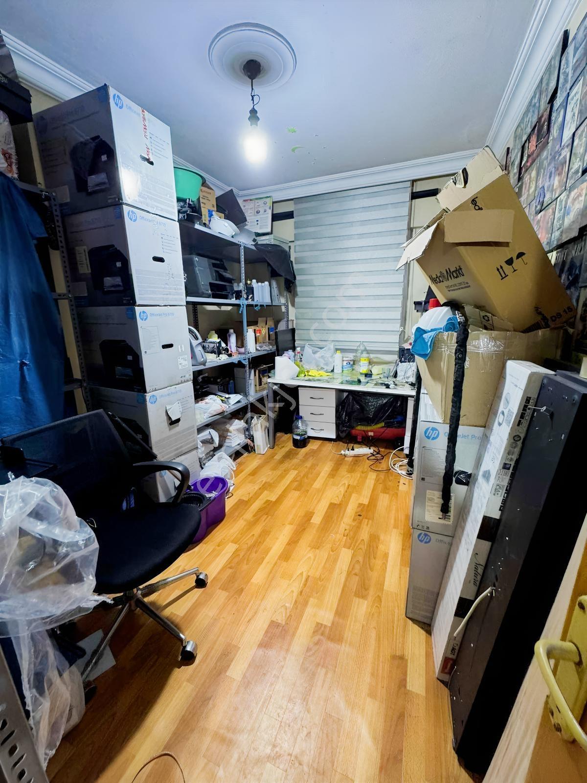 Çekmeköy Mimarsınan Vuralkent Sitesi Satılık 2+1 Boş Daire!!!! — fotoğraf 9