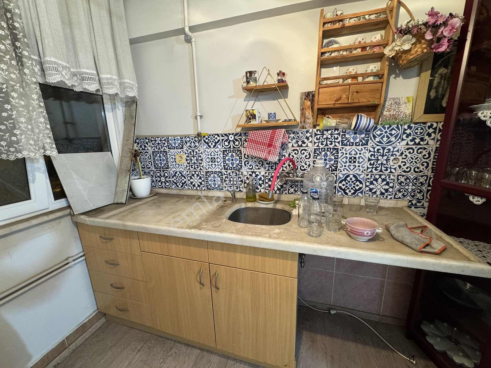 Çekmeköy Mimarsınan Vuralkent Sitesi Satılık 2+1 Boş Daire!!!! — fotoğraf 14