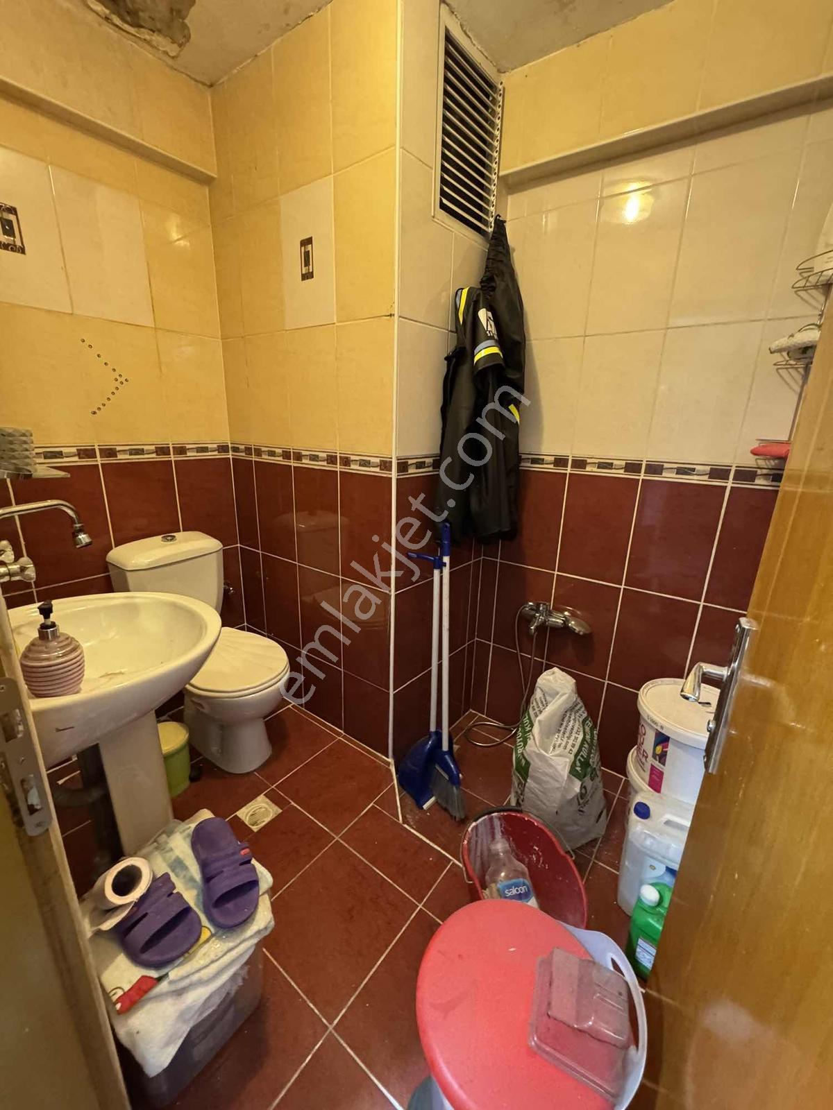 Çekmeköy Mimarsınan Vuralkent Sitesi Satılık 2+1 Boş Daire!!!! — fotoğraf 15