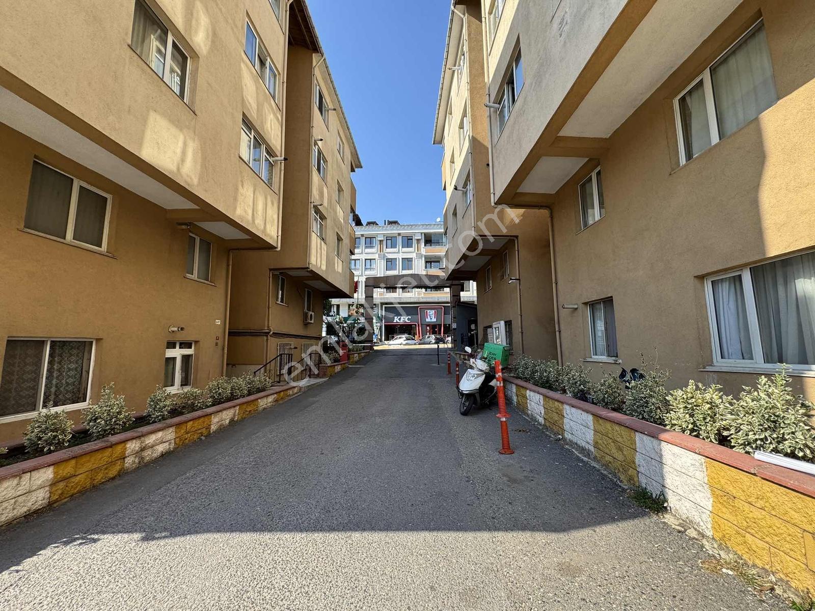 Çekmeköy Mimarsınan Vuralkent Sitesi Satılık 2+1 Boş Daire!!!! — fotoğraf 27