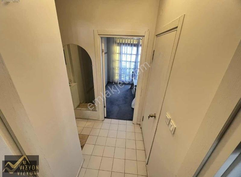 Vizyon Emlak'tan Krediye Uygun Site İçerisinde Havuzlu Villa — fotoğraf 22