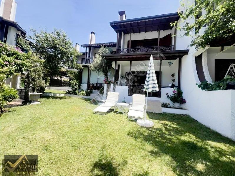 Vizyon Emlak'tan Krediye Uygun Site İçerisinde Havuzlu Villa — fotoğraf 32