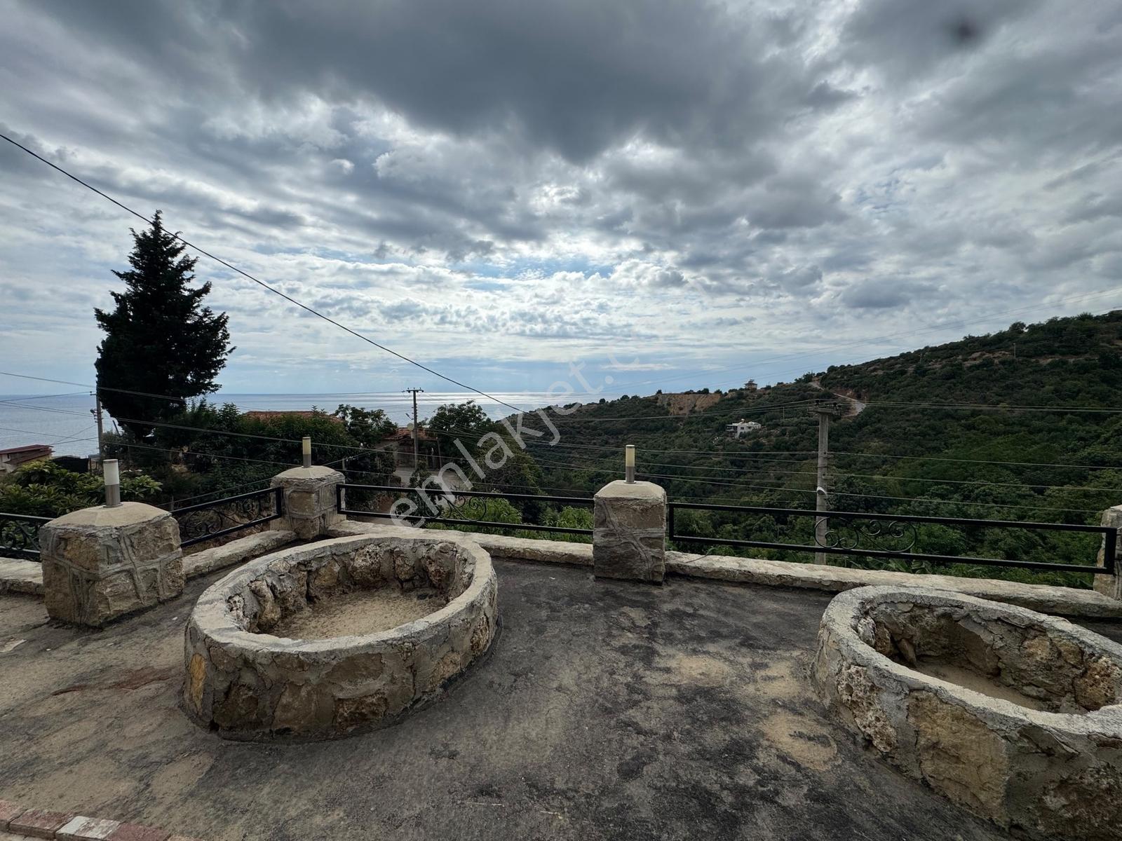 Turpa'dan Alanya'da Hacımehmetli'de 6+2 470m2 Havuzlu Villa !!! — fotoğraf 12