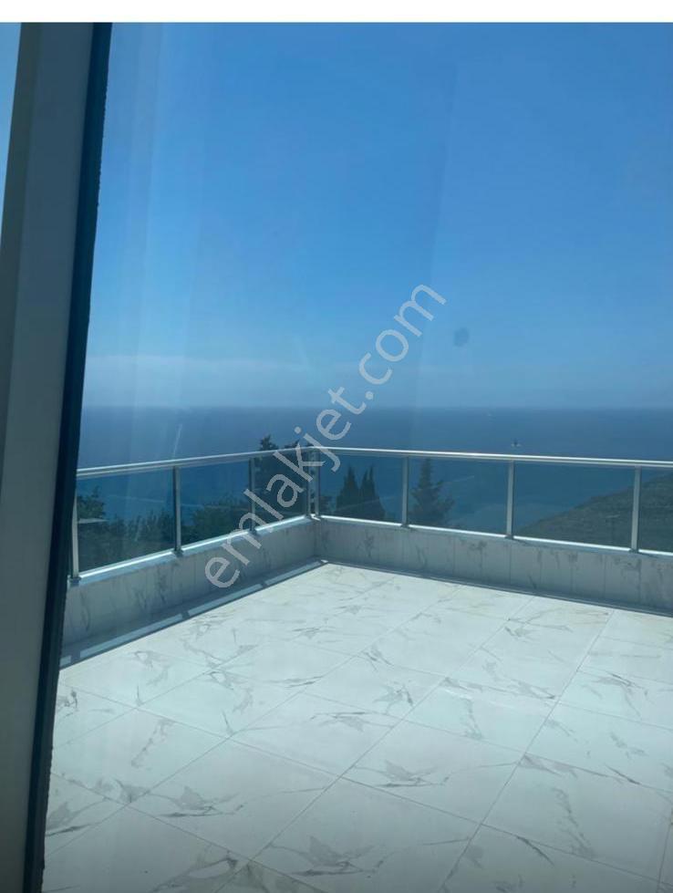 Turpa'dan Alanya'da Hacımehmetli'de 6+2 470m2 Havuzlu Villa !!! — fotoğraf 22