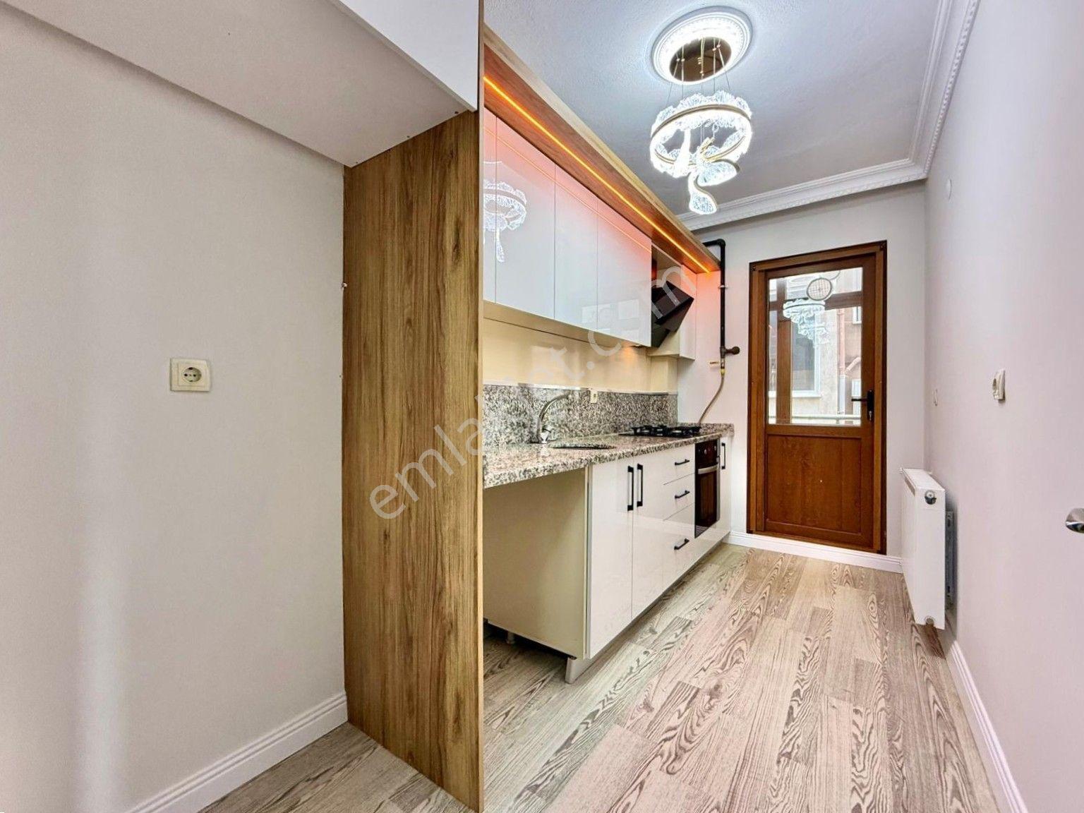 ▀jet'ten Altınkum'da Ön Cephe Arakat Asansörlü Geniş 2+1 Daire▀ — fotoğraf 4