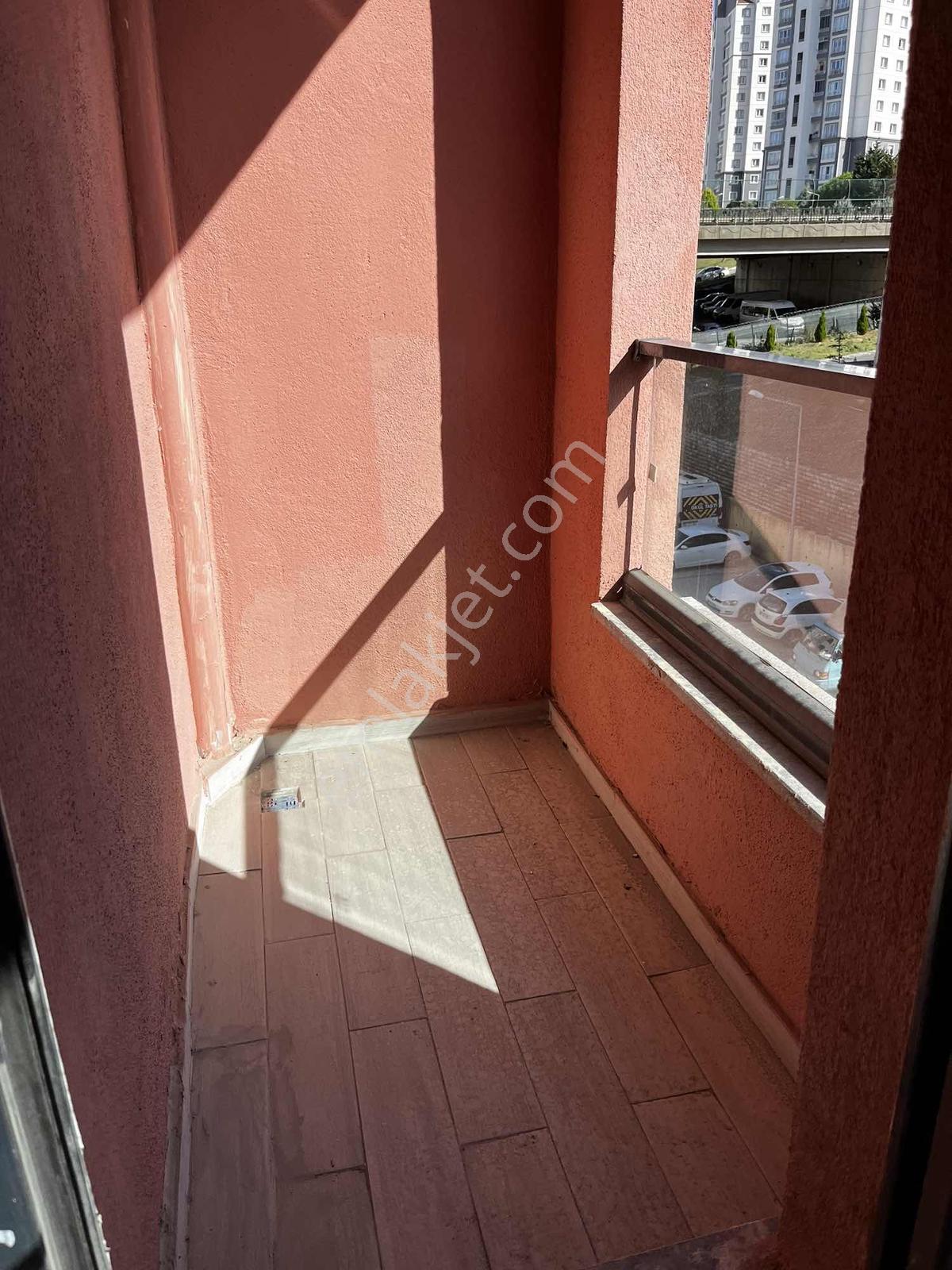 Kayaşehir 25.bölgede Satılık 3+1 Daire Boş Oturuma Hazır — fotoğraf 9