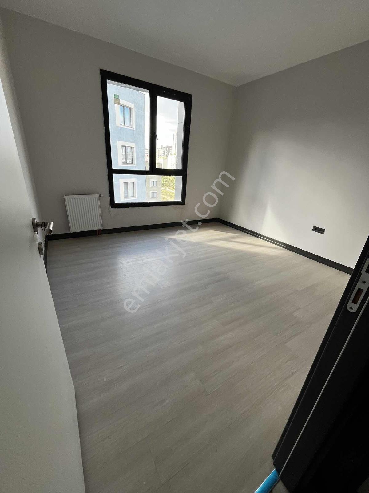 Kayaşehir 25.bölgede Satılık 3+1 Daire Boş Oturuma Hazır — fotoğraf 11