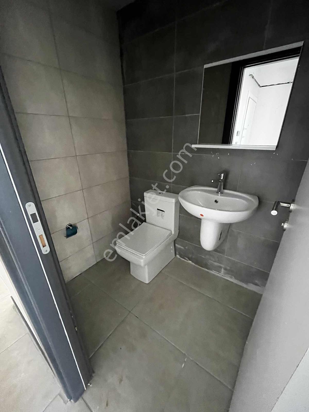 Kayaşehir 25.bölgede Satılık 3+1 Daire Boş Oturuma Hazır — fotoğraf 16