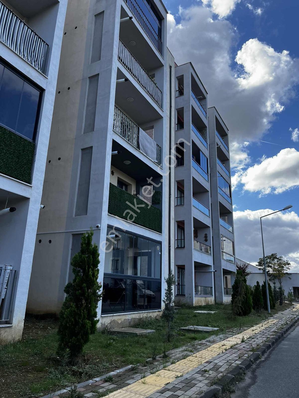 Kayaşehir 25.bölgede Satılık 3+1 Daire Boş Oturuma Hazır — fotoğraf 29