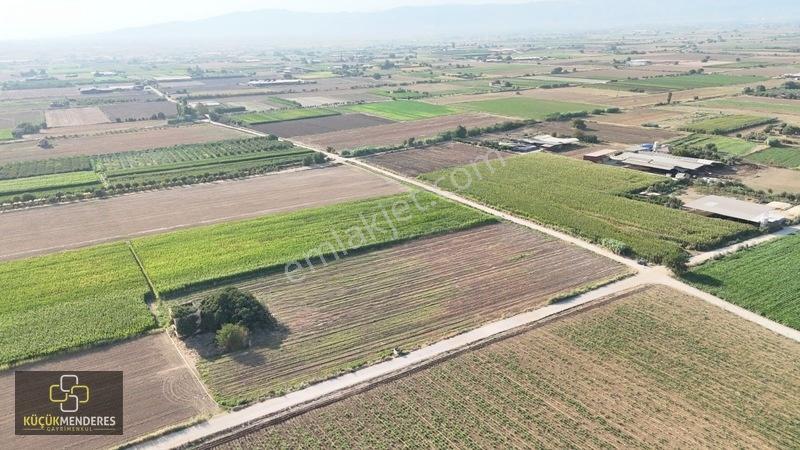 Küçük Menderes'ten Ödemiş Adagide Mh. Satılık Köşe Konumlu Tarla — fotoğraf 5