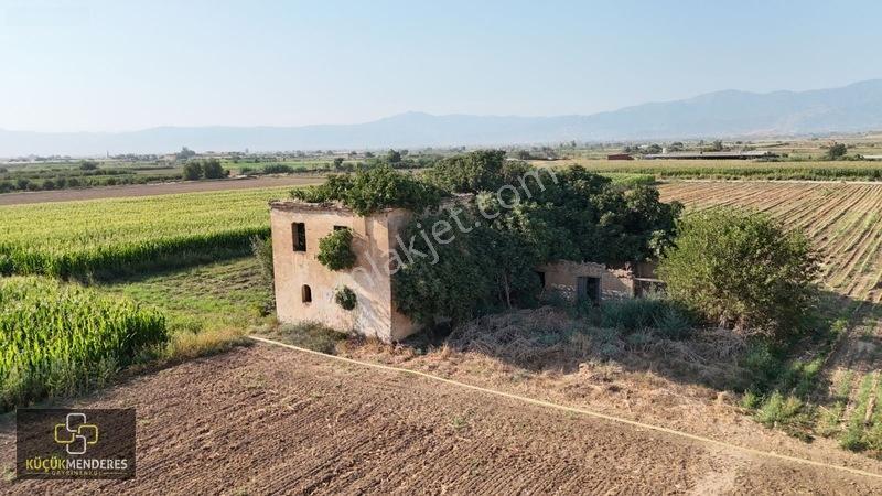 Küçük Menderes'ten Ödemiş Adagide Mh. Satılık Köşe Konumlu Tarla — fotoğraf 11
