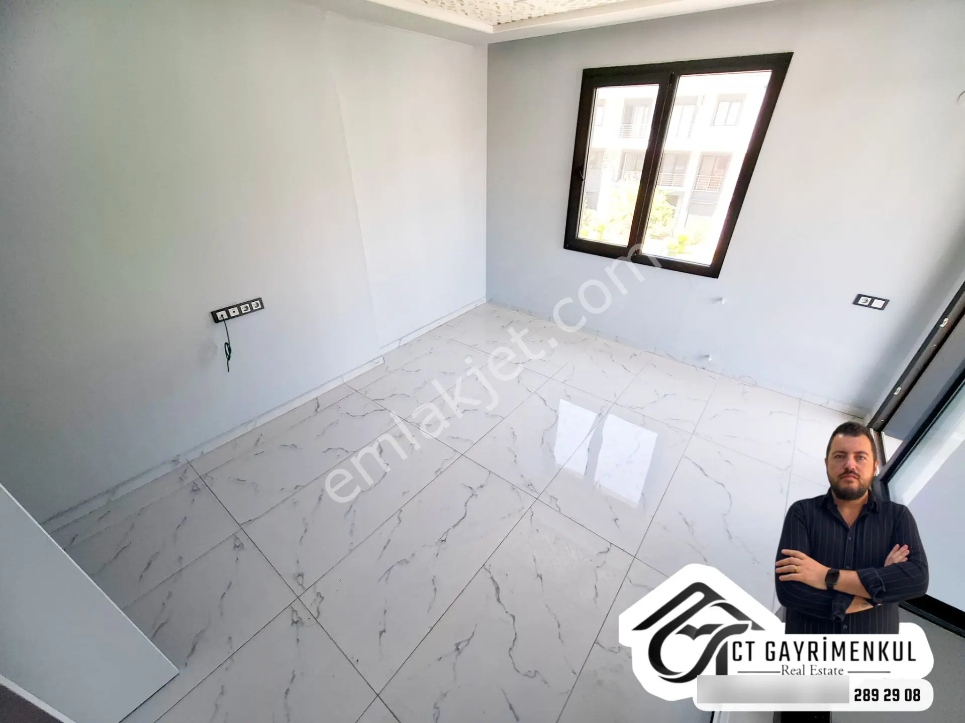 Didim'de Satılık 2+1 Site İçerisinde Havuz Manzaralı Sıfır Ön Cephe Asansörlü Daire ! — fotoğraf 17