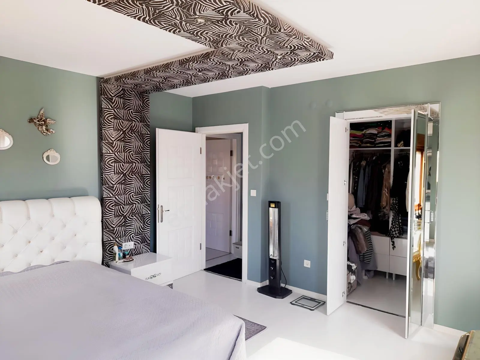 Ayvalık Çamlık Laka'da Havuzlu Sitede Dubleks Müstakil Villa — fotoğraf 30