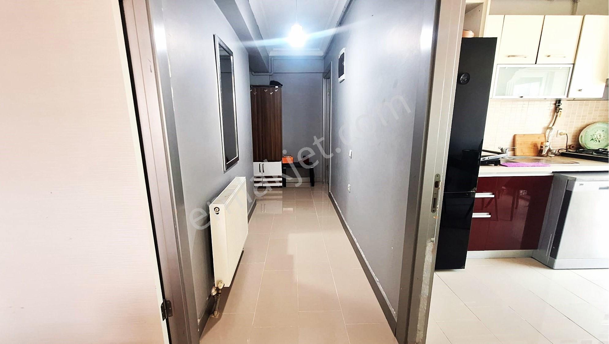 Buca Yıldız Metro Durağı Yanında Site İçi Satılık 2+1 Daire — fotoğraf 11