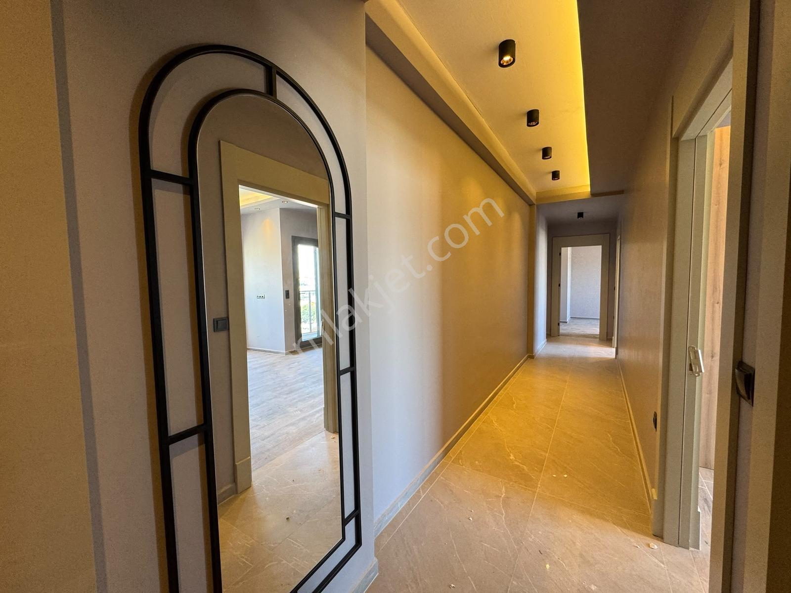 Merkezi Konumda,sıfır Binada 2+1 Satılık Daire — fotoğraf 3