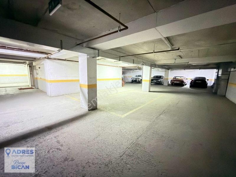 Kağıthane Merkez Mah. Havuzlu Sitede Satılık 1+1 60m2 Daire — fotoğraf 5
