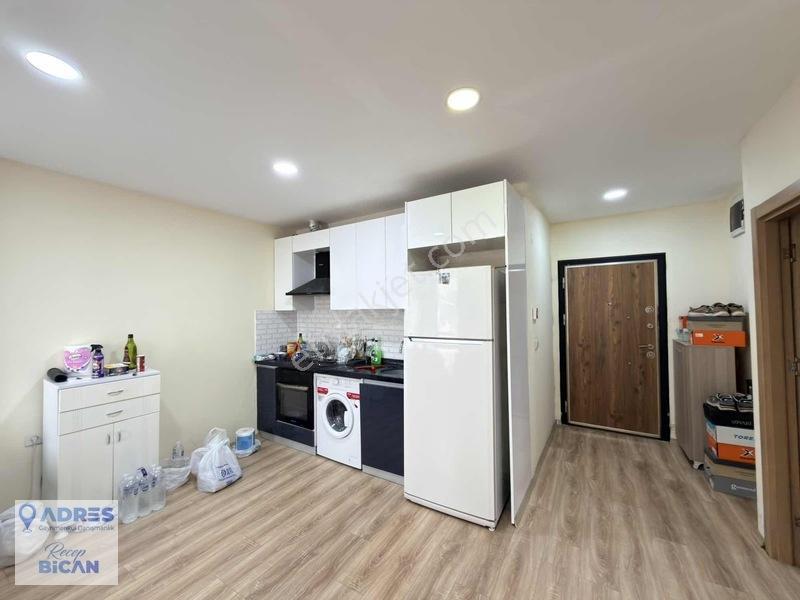 Kağıthane Merkez Mah. Havuzlu Sitede Satılık 1+1 60m2 Daire — fotoğraf 11